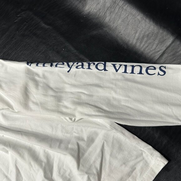 Men's Vineyard Vines - University of Michigan Long Sleeve T-Shirt - Picture 3 of 4